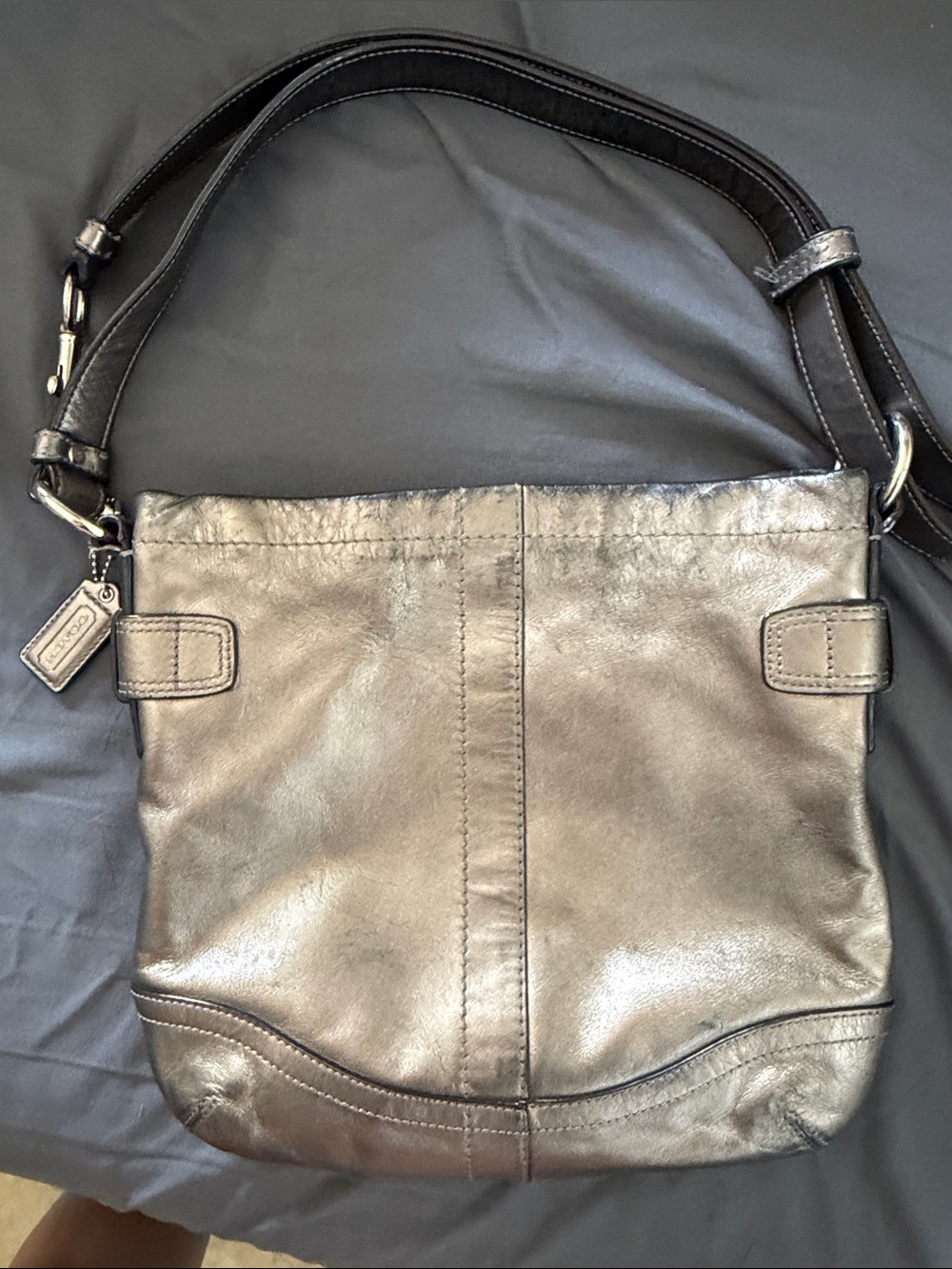 Coach Metallic Silver Chain Duffel Leather Shoulder Bag Y2K - Picture 3 of 8